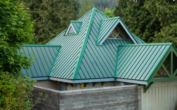 Best Roof Moss and Algae Removal  in Pleasant Hill, CA
